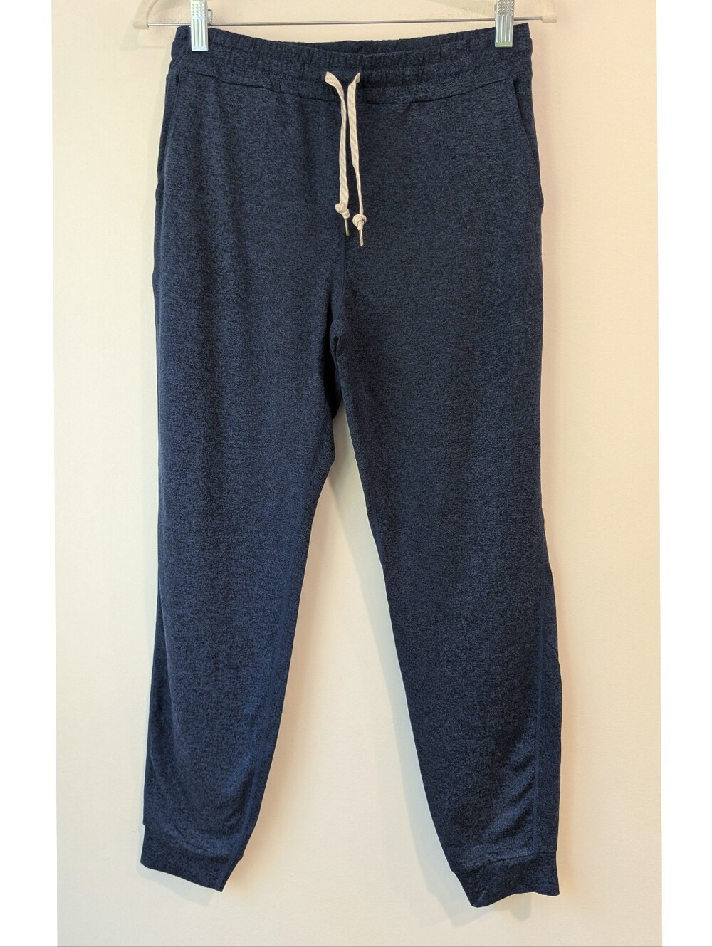 NEW Vuori Performance Jogger In Midnight Heather